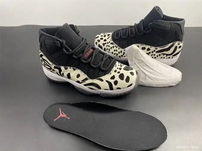 Rep 11 JORDAN INSTINCT AIR ANIMAL AR0715-010 0528